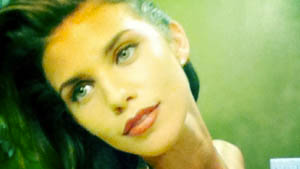 Illustration for article titled Demi Moore Debuts Ashton Kutcher’s Sexier Replacement